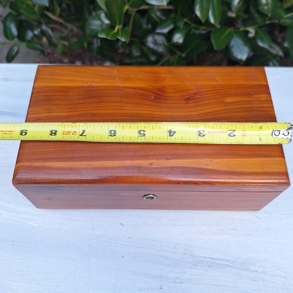 Vintage Cedar Chest Wood Box with Hinged Lid Trinket Jewelry Boxes Wooden - Picture 10 of 16